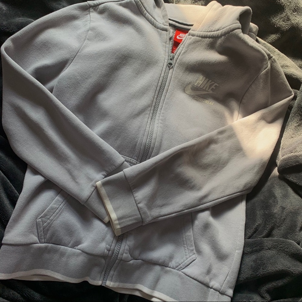 SOLD SOLD SOLD Nike Zip Up
